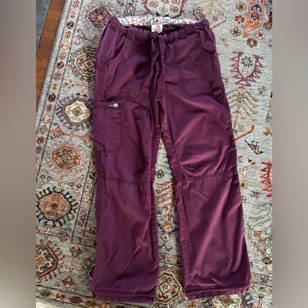 Koi "Lindsey" Kathy Peterson Scrub Pants Small
